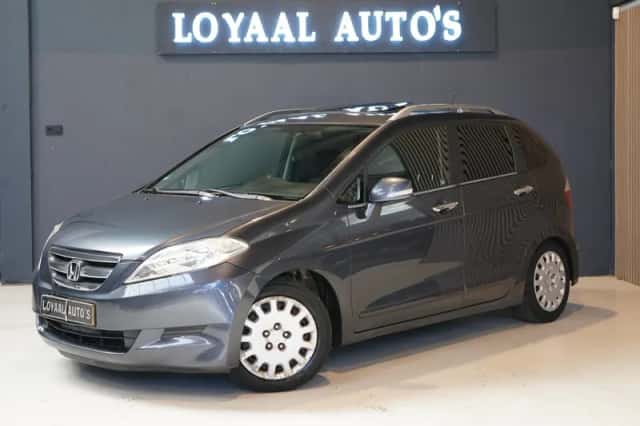 Honda FR-V (2004) thumbnail 4