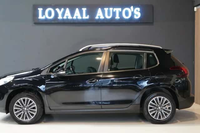 Peugeot 2008 (2016) thumbnail 5