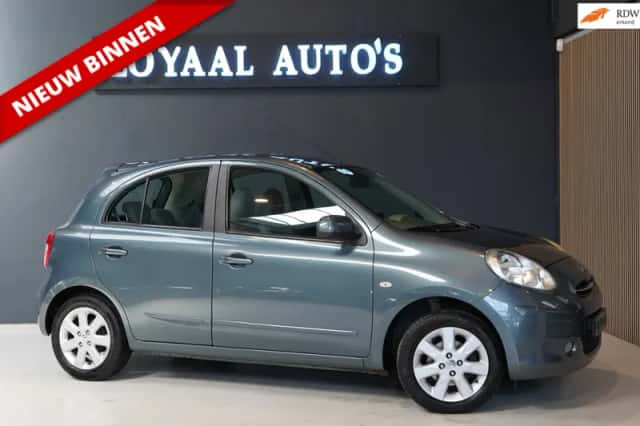 Nissan Micra (2012) thumbnail 1