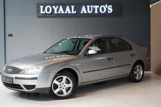 Ford Mondeo (2004) thumbnail 4