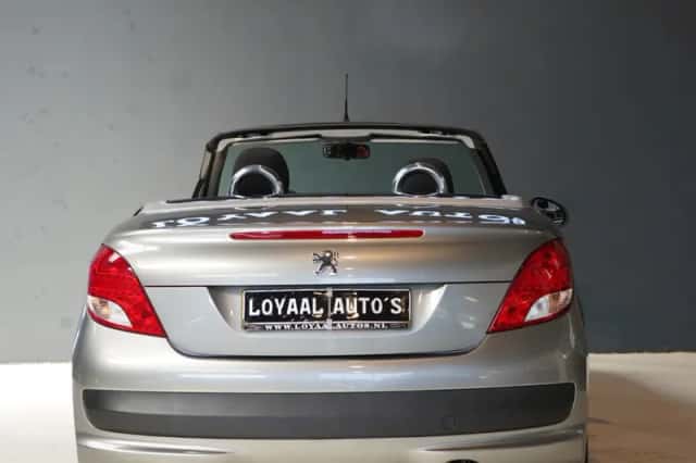 Peugeot 207 (2010) thumbnail 6
