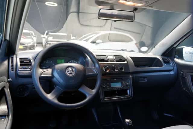 Škoda Fabia (2013) thumbnail 2