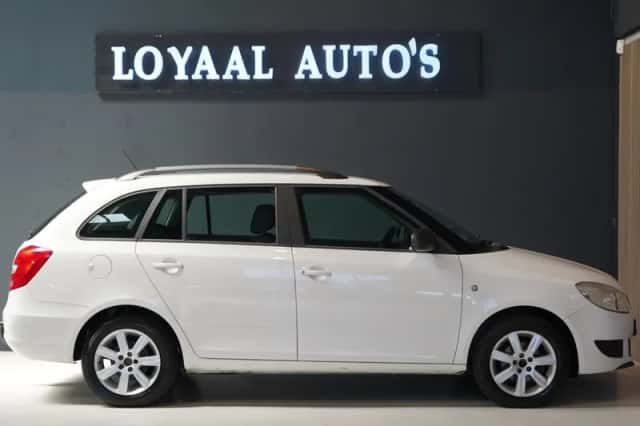 Škoda Fabia (2013) thumbnail 5
