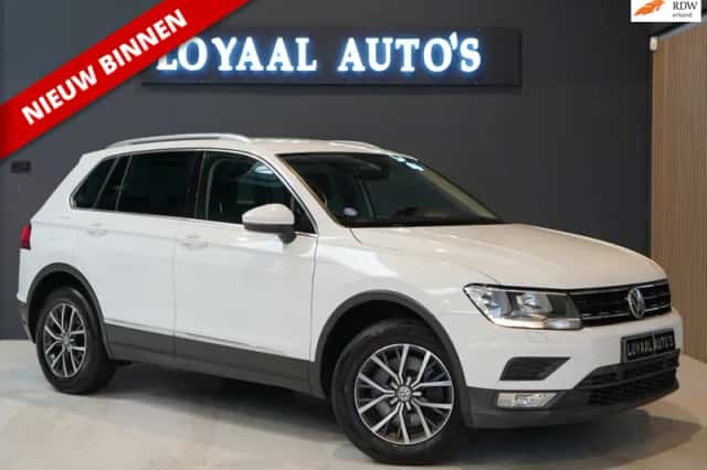 Volkswagen Tiguan (2016) thumbnail 1
