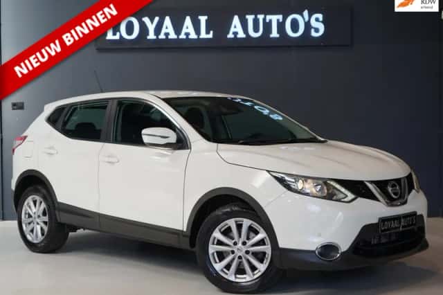 Nissan Qashqai (2015) thumbnail 1