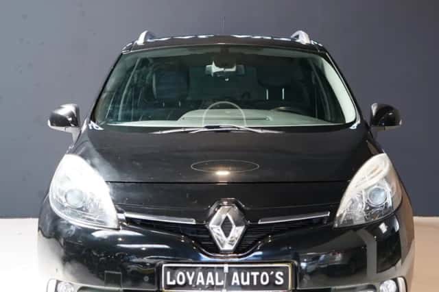 Renault Grand Scénic (2016) thumbnail 2