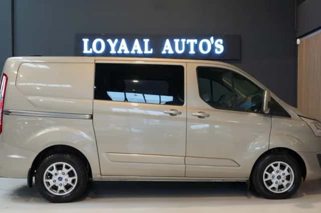 Ford Transit Custom (2015) thumbnail 6