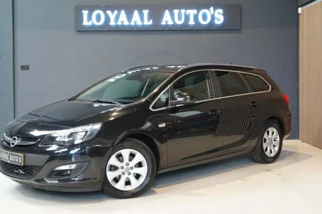 Opel Astra (2015) thumbnail 4