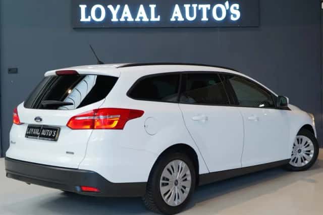 Ford Focus (2017) thumbnail 6