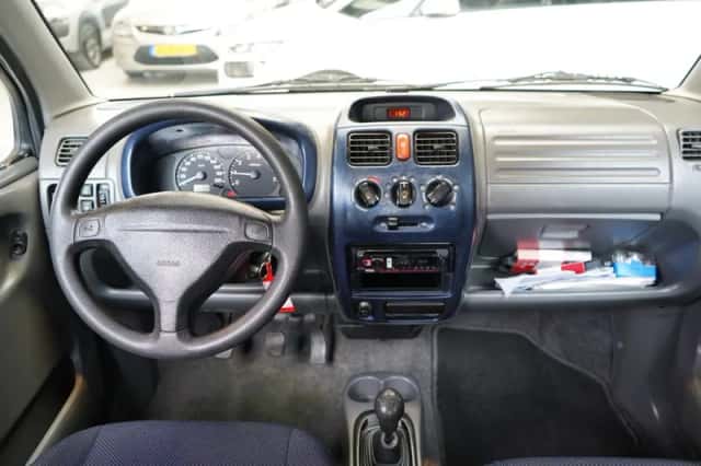 Suzuki Wagon r (2003) thumbnail 2