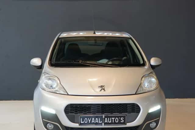Peugeot 107 (2012) thumbnail 3