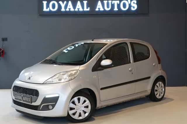Peugeot 107 (2012) thumbnail 4