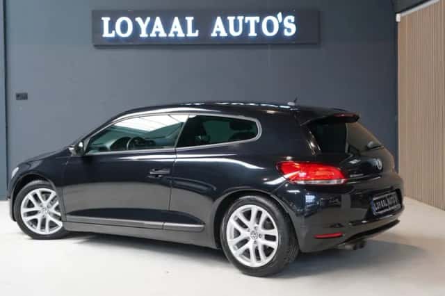 Volkswagen Scirocco (2009) thumbnail 6