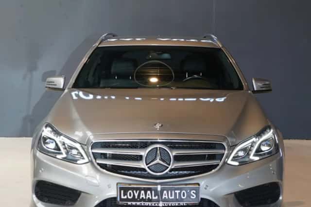 Mercedes-Benz E-Klasse (2013) thumbnail 3