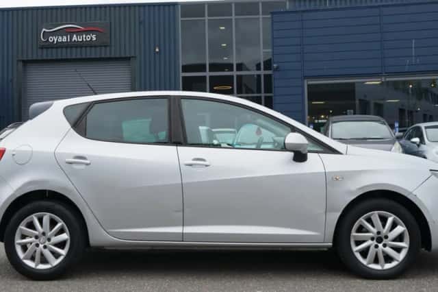 SEAT Ibiza (2012) thumbnail 6