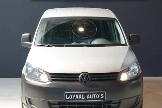 Volkswagen Caddy (2014) thumbnail 2