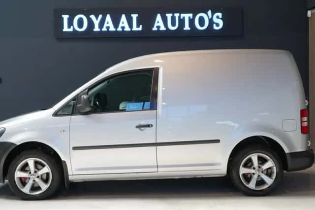 Volkswagen Caddy (2014) thumbnail 4