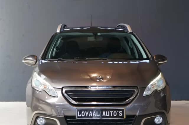 Peugeot 2008 (2015) thumbnail 3