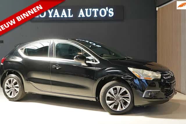 Citroën DS4 (2012) thumbnail 1