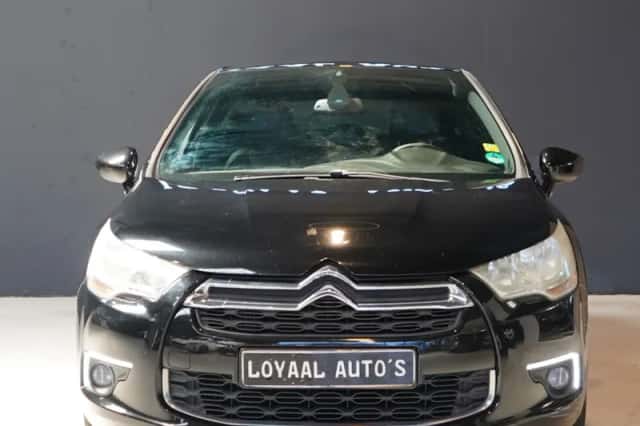Citroën DS4 (2012) thumbnail 3