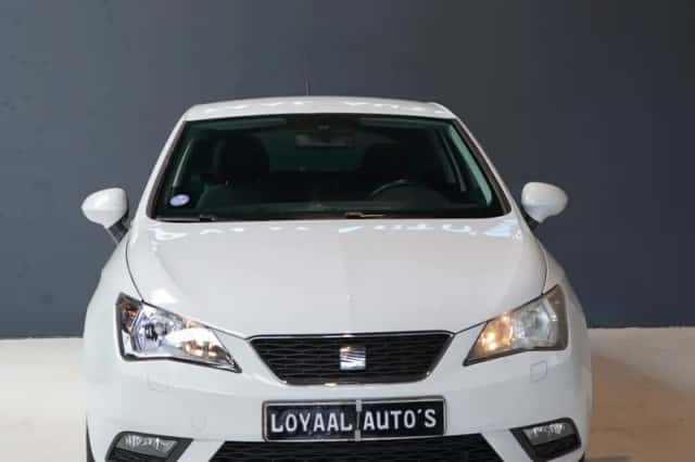 SEAT Ibiza (2012) thumbnail 3