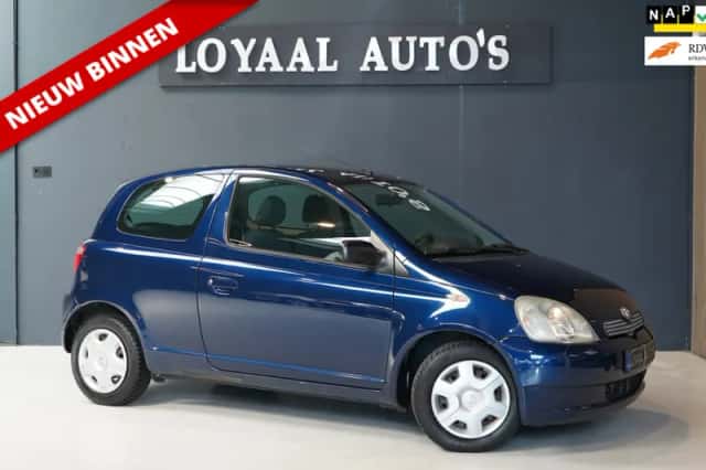 Toyota Yaris (2002) thumbnail 1