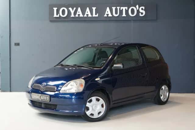 Toyota Yaris (2002) thumbnail 4