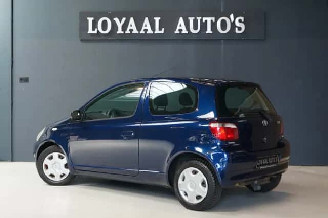 Toyota Yaris (2002) thumbnail 6