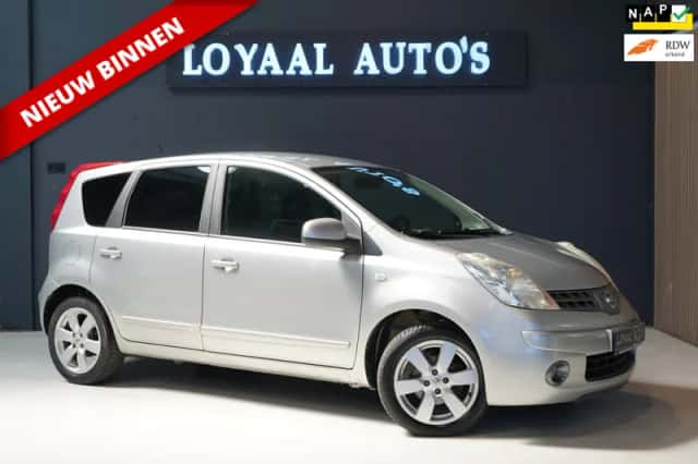 Nissan Note (2008) thumbnail 1