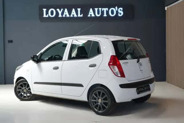 Hyundai i10 (2010) thumbnail 6