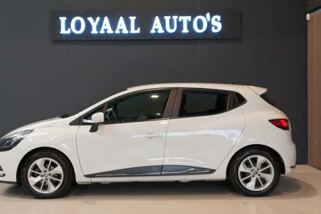 Renault Clio (2018) thumbnail 5