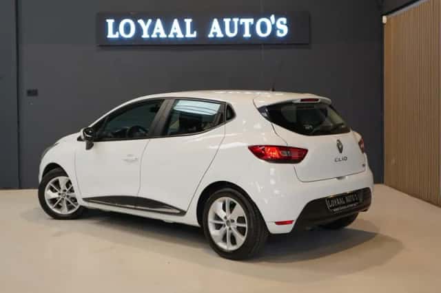 Renault Clio (2018) thumbnail 6