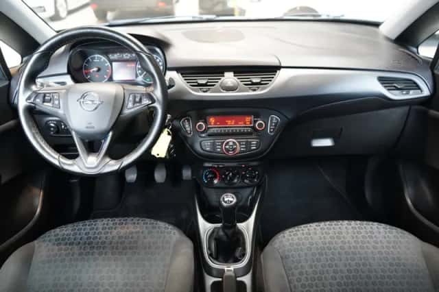 Opel Corsa (2016) thumbnail 2