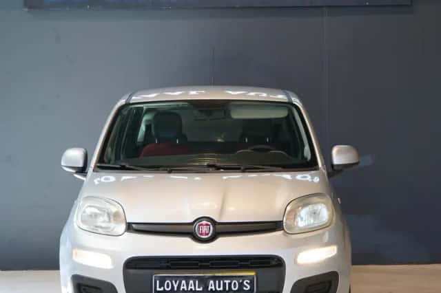 Fiat Panda (2014) thumbnail 2