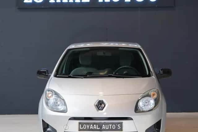 Renault Twingo (2012) thumbnail 3