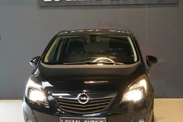 Opel Meriva (2011) thumbnail 2