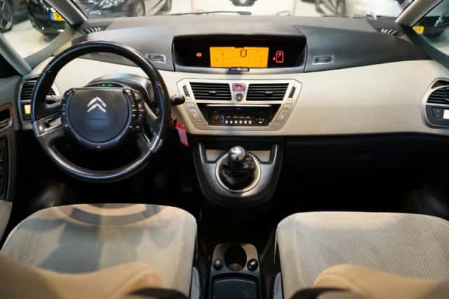 Citroën C4 Picasso (2008) thumbnail 2