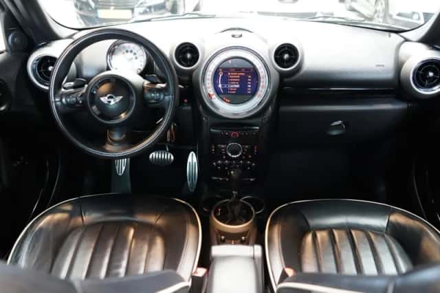 MINI Countryman (2013) thumbnail 2