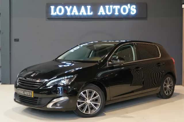 Peugeot 308 (2017) thumbnail 3