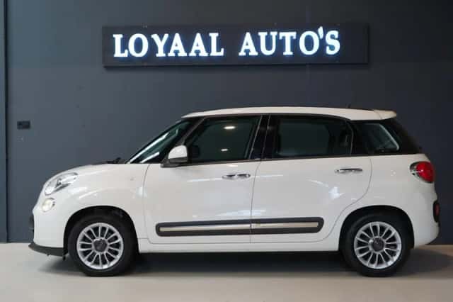 Fiat 500L (2015) thumbnail 5