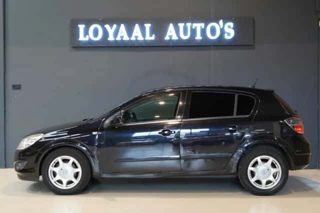 Opel Astra (2007) thumbnail 5