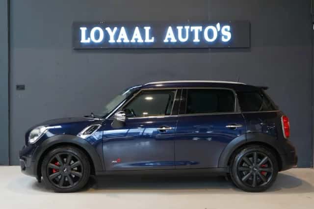 MINI Countryman (2011) thumbnail 5