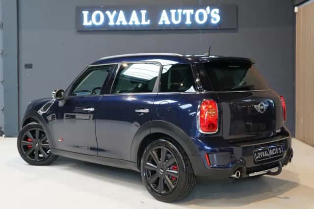 MINI Countryman (2011) thumbnail 6