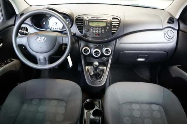 Hyundai i10 (2008) thumbnail 2