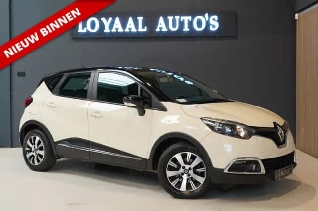 Renault Captur (2014) thumbnail 1