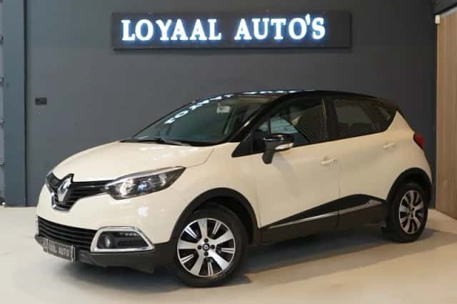 Renault Captur (2014) thumbnail 4