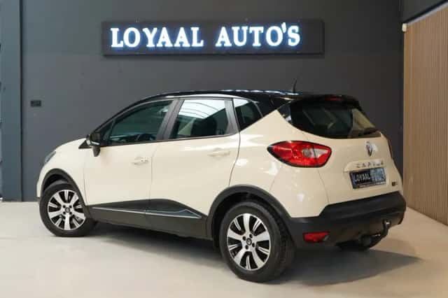 Renault Captur (2014) thumbnail 6