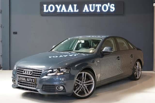 Audi A4 (2008) thumbnail 4