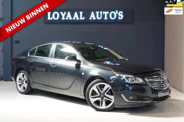 Opel Insignia (2013) thumbnail 1