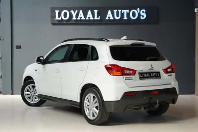 Mitsubishi ASX (2011) thumbnail 6